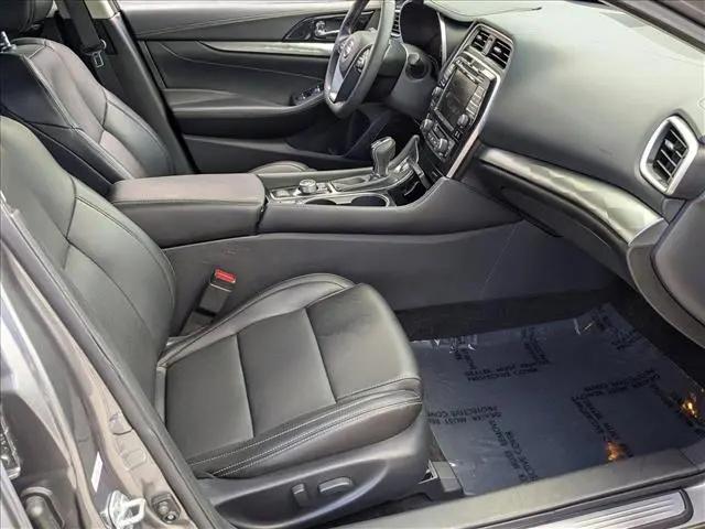 2021 Nissan Maxima SV Xtronic CVT