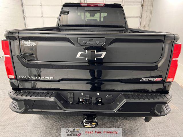 2026 Chevrolet Silverado 2500HD Crew Cab, Standard Bed, XR2, 4WD
