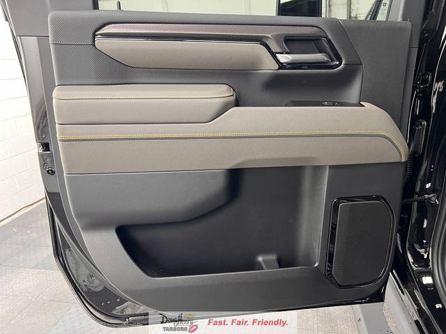 2026 Chevrolet Silverado 2500HD Crew Cab, Standard Bed, XR2, 4WD