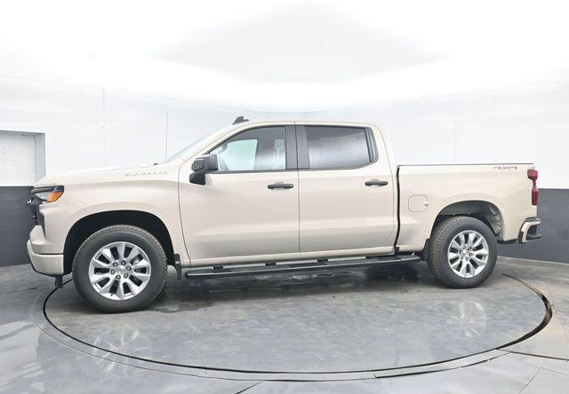 2026 Chevrolet Silverado 1500 4WD Crew Cab Short Bed Custom