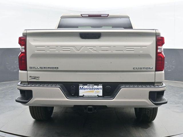 2026 Chevrolet Silverado 1500 4WD Crew Cab Short Bed Custom