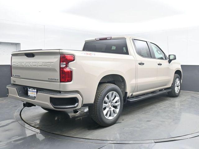 2026 Chevrolet Silverado 1500 4WD Crew Cab Short Bed Custom