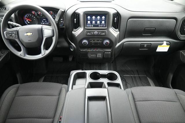 2026 Chevrolet Silverado 1500 4WD Crew Cab Short Bed Custom
