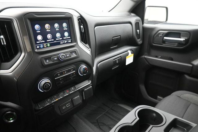 2026 Chevrolet Silverado 1500 4WD Crew Cab Short Bed Custom