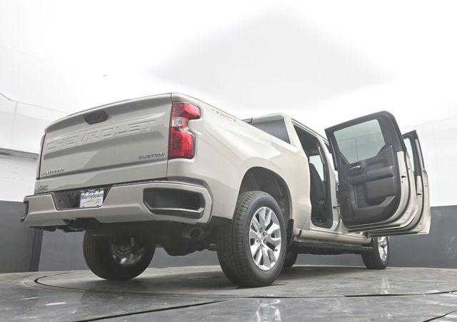 2026 Chevrolet Silverado 1500 4WD Crew Cab Short Bed Custom