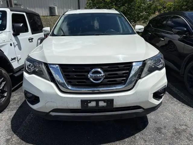2019 Nissan Pathfinder SL