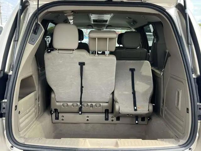 2014 Chrysler Town & Country Touring