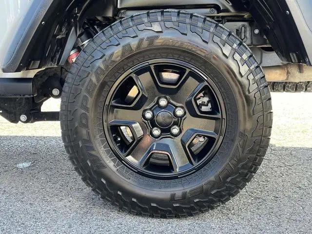 2023 Jeep Gladiator Sport