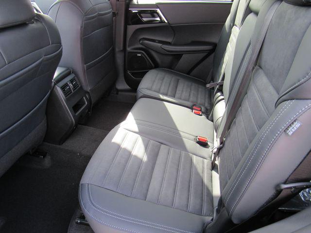 2026 Mitsubishi Outlander LE 1.5T 2WD