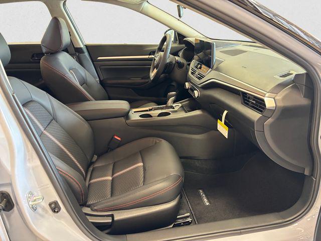 2026 Nissan Altima SR FWD