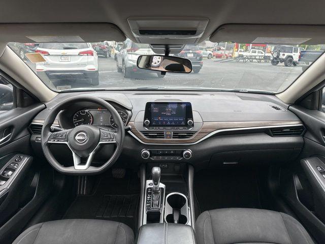 2024 Nissan Altima SV FWD