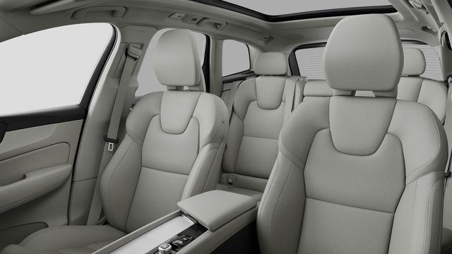 2026 Volvo XC60 Plug-In Hybrid Ultra, T8 AWD Electric/Gasoline, Dark