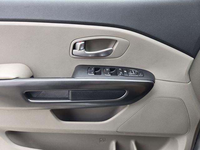2019 Kia Sedona LX