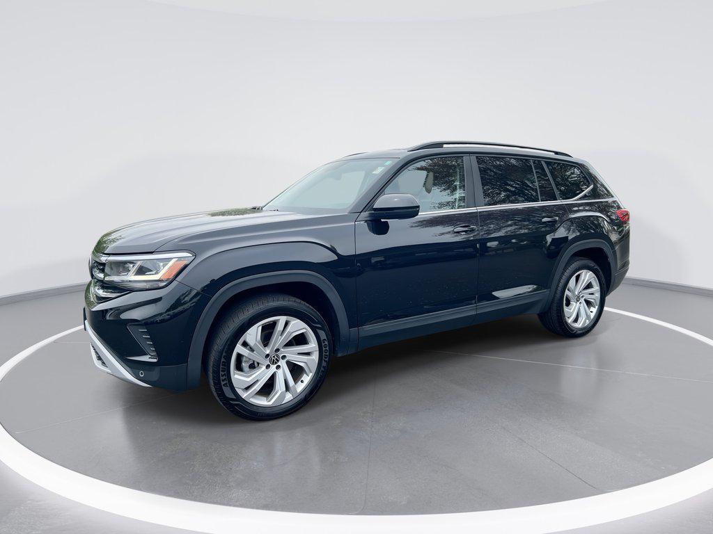 Deep Black Pearl 2022 Volkswagen Atlas SUV / Crossover All-Wheel Drive Automatic