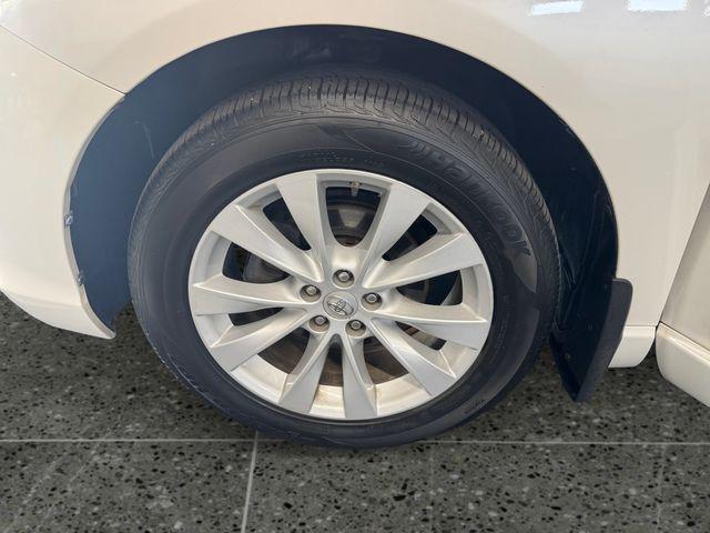 2016 Toyota Venza Base