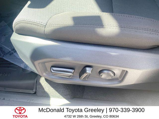 2026 Toyota Tundra SR5 CrewMax 5.5' Bed