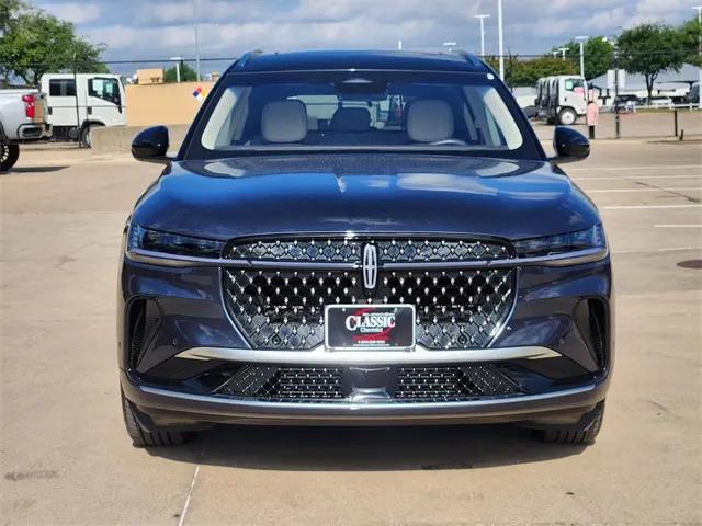2024 Lincoln Nautilus Black Label