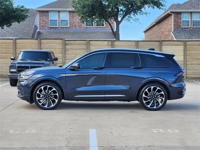 2024 Lincoln Nautilus Black Label