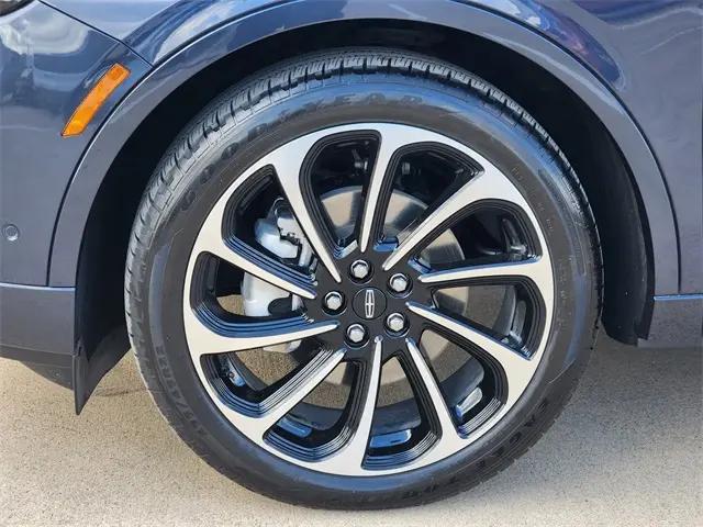 2024 Lincoln Nautilus Black Label