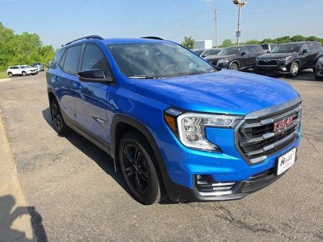 2024 GMC Terrain AWD AT4