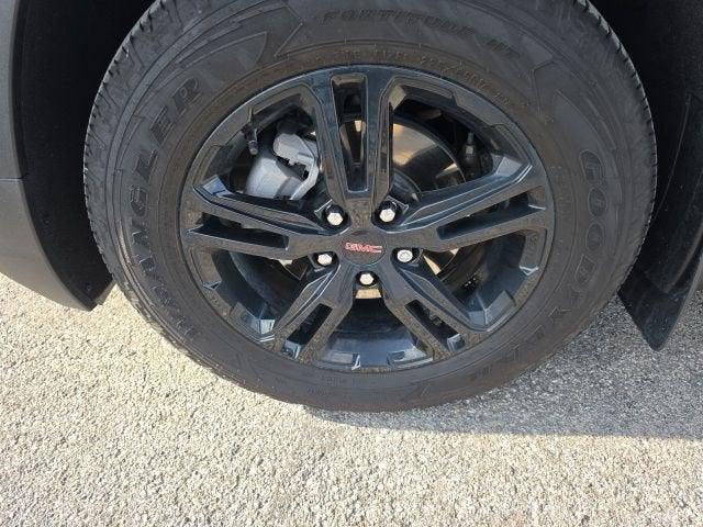 2024 GMC Terrain AWD AT4