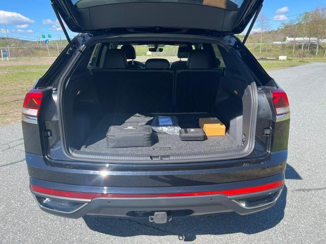 2022 Volkswagen Atlas Cross Sport 3.6L V6 SE w/Technology