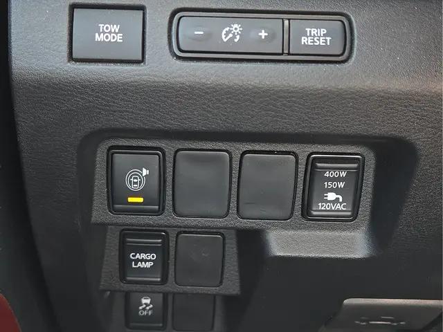 2023 Nissan Frontier Crew Cab PRO-X 4x2