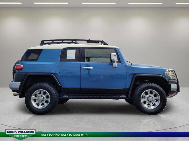 2013 Toyota FJ Cruiser Base