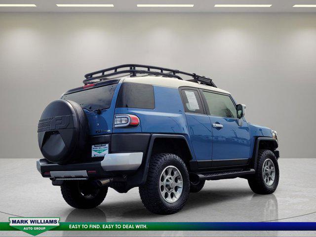 2013 Toyota FJ Cruiser Base