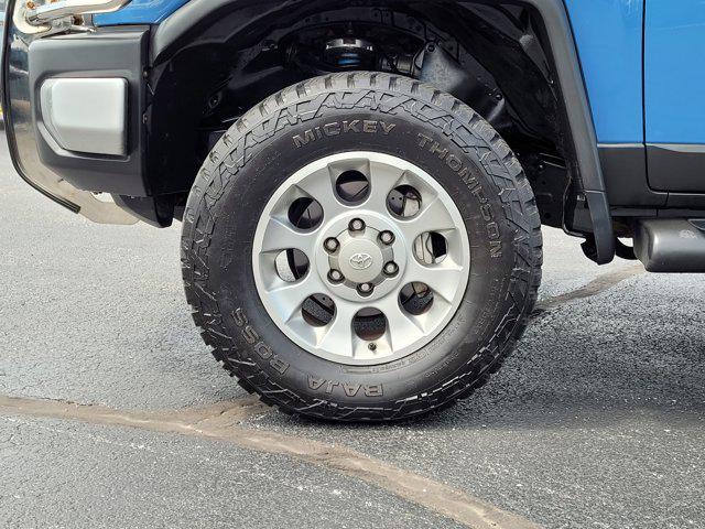 2013 Toyota FJ Cruiser Base