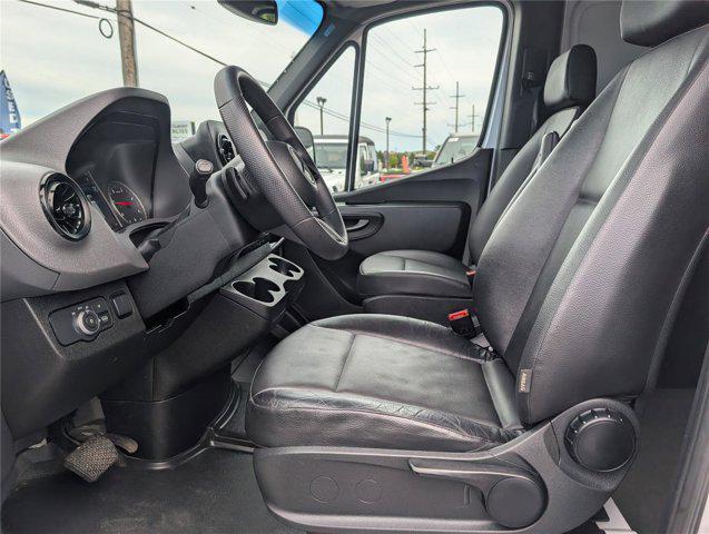 2025 Mercedes-Benz Sprinter Cargo Van Cargo 144 WB
