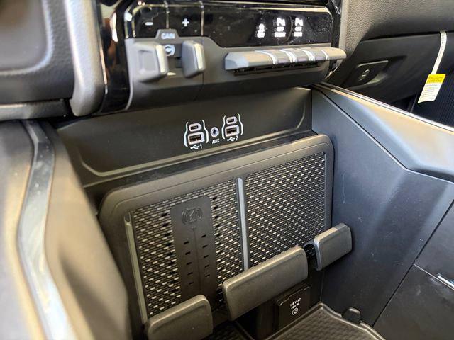 2026 Ram 1500 Laramie Crew Cab 4x4 57 Box
