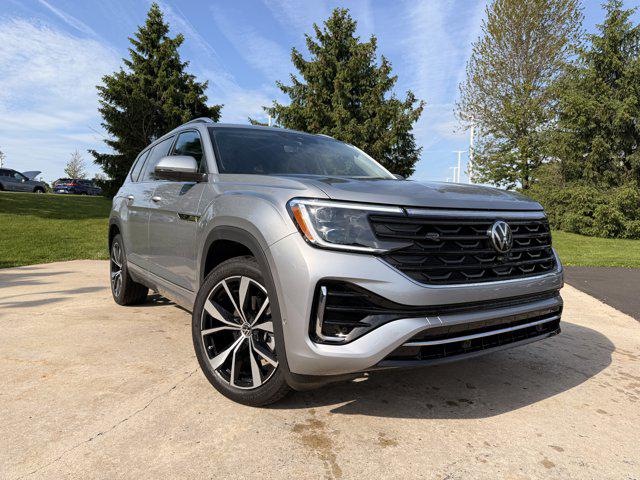 2026 Volkswagen Atlas 2.0T SEL Premium R-Line