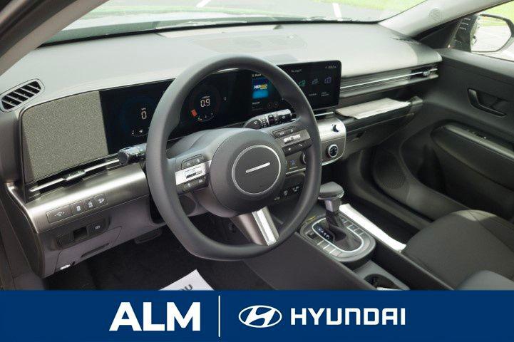 New 2026 Black Hyundai SE FWD image 12