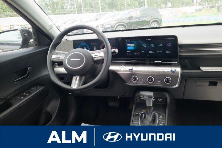 New 2026 Black Hyundai SE FWD image 19