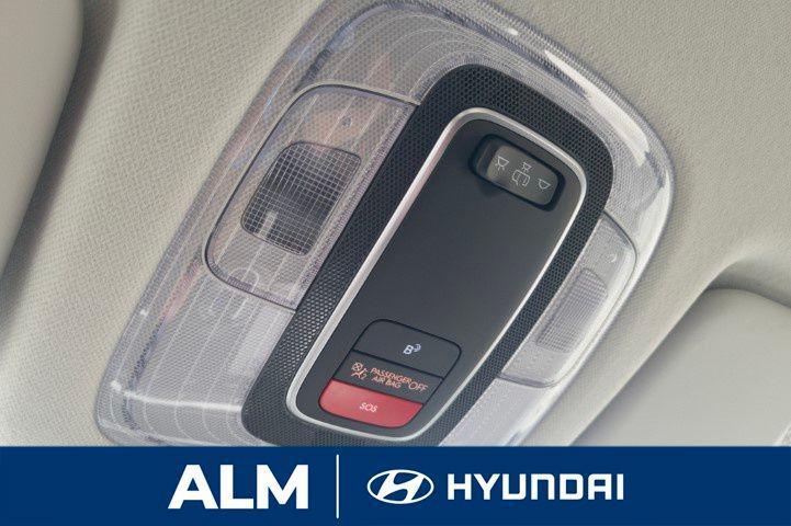 New 2026 Black Hyundai SE FWD image 30