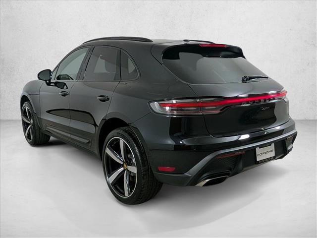 2026 Porsche Macan AWD