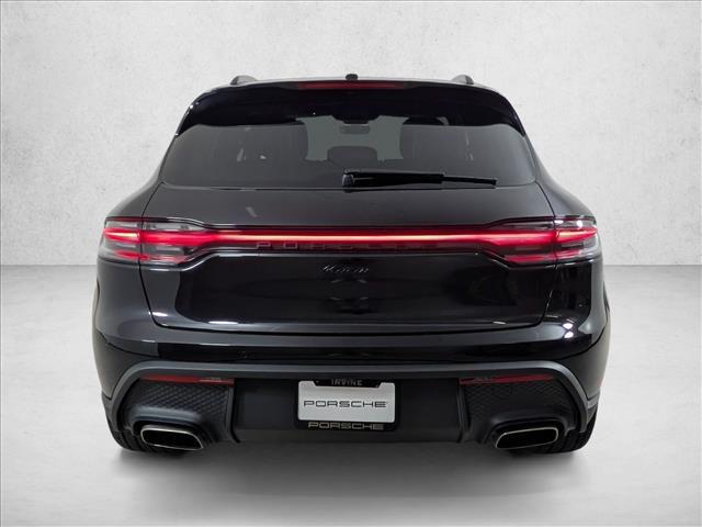 2026 Porsche Macan AWD