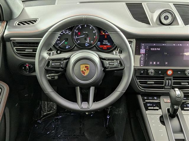 2026 Porsche Macan AWD