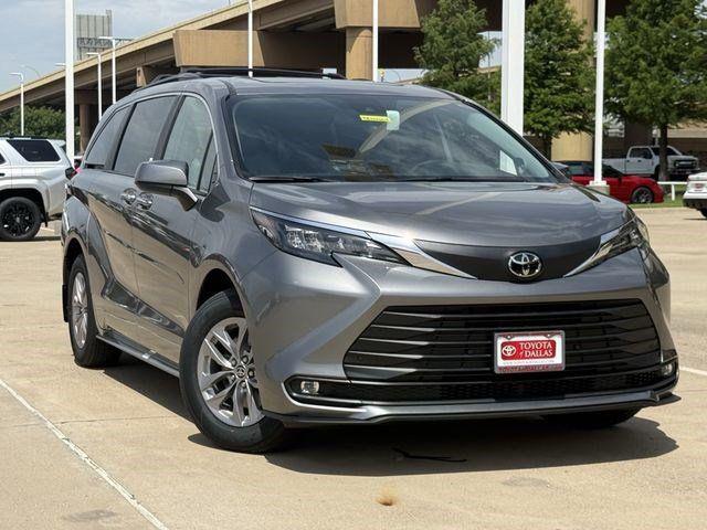 2026 Toyota Sienna XLE for sale in Dallas, TX