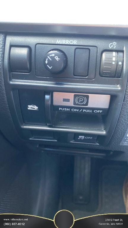 2011 Subaru Outback 2.5i Premium
