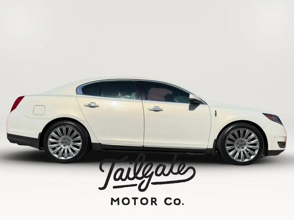 2013 Lincoln MKS AWD's photo
