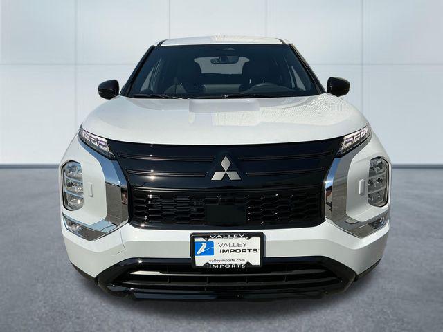 2026 Mitsubishi Outlander LE 1.5T S-AWC