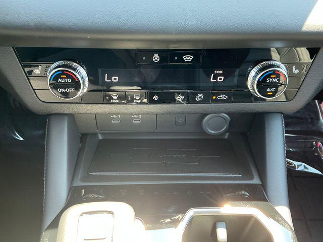 2026 Mitsubishi Outlander LE 1.5T S-AWC