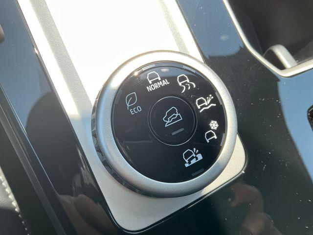 2026 Mitsubishi Outlander LE 1.5T S-AWC
