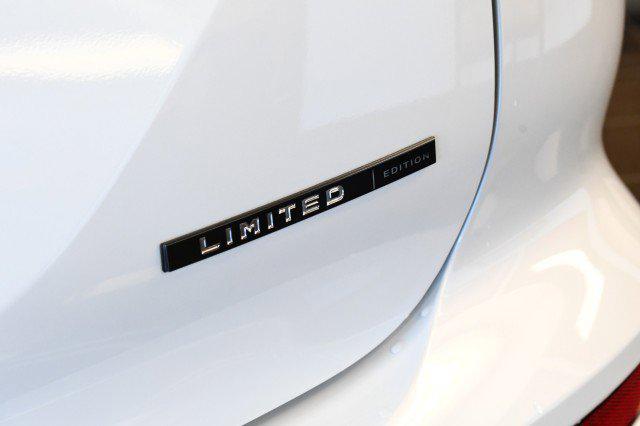 2026 Mitsubishi Outlander LE 1.5T S-AWC