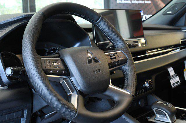 2026 Mitsubishi Outlander LE 1.5T S-AWC