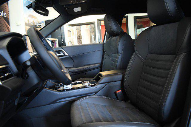 2026 Mitsubishi Outlander LE 1.5T S-AWC