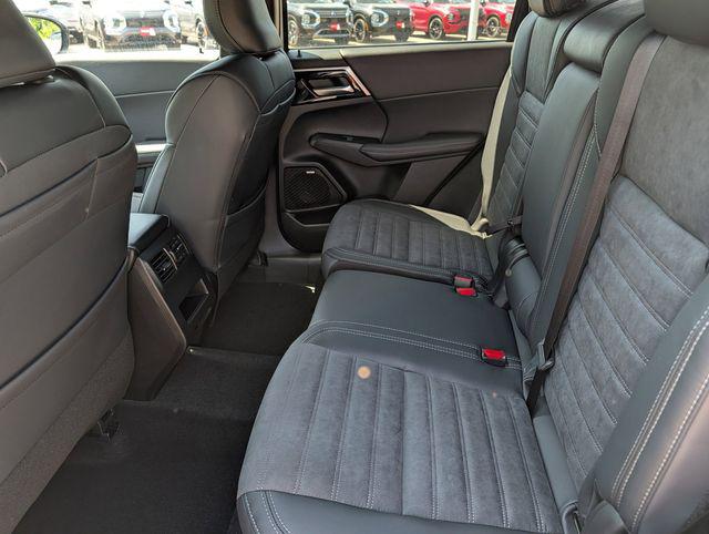 2026 Mitsubishi Outlander LE 1.5T S-AWC