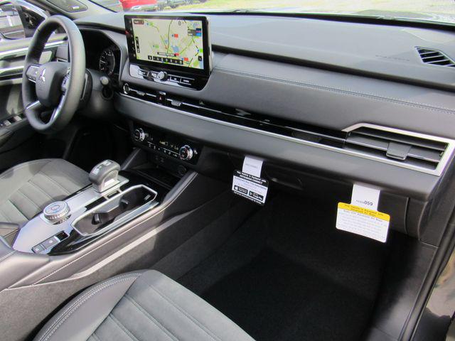 2026 Mitsubishi Outlander LE 1.5T 2WD